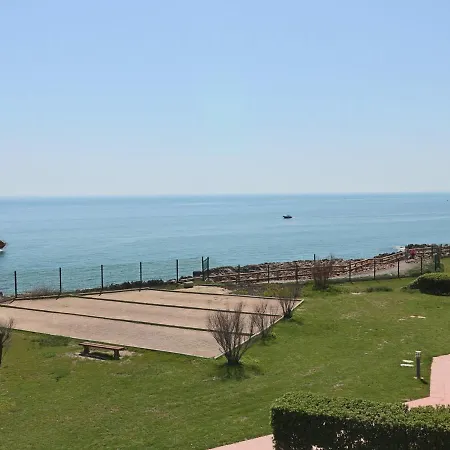 Apartamento Studio Cabine Cosy En Rez De Jardin Face A La Mer Avec Parking Prive A - Fr-1-472a-159 Sète